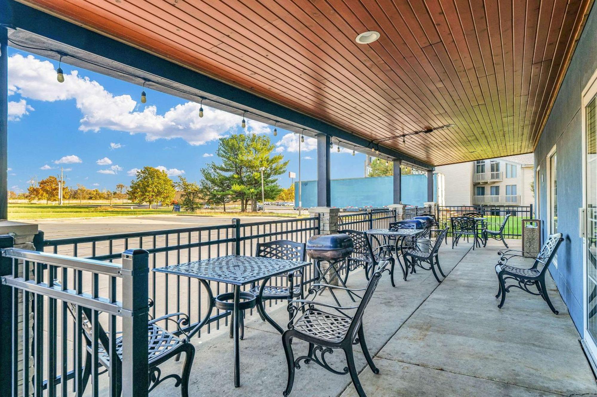 Country Inn & Suites By Radisson, Decatur, Il Esterno foto