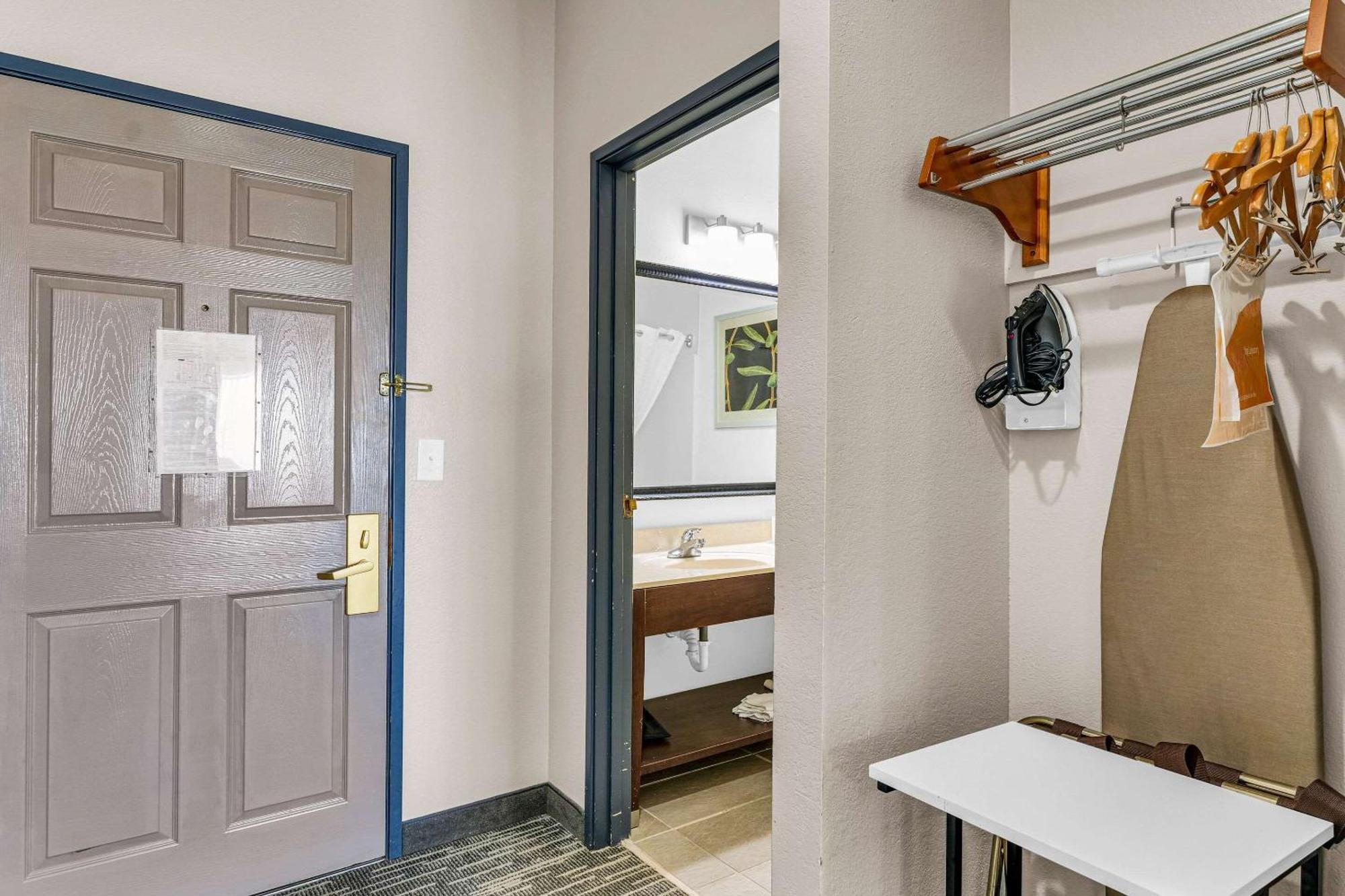 Country Inn & Suites By Radisson, Decatur, Il Esterno foto